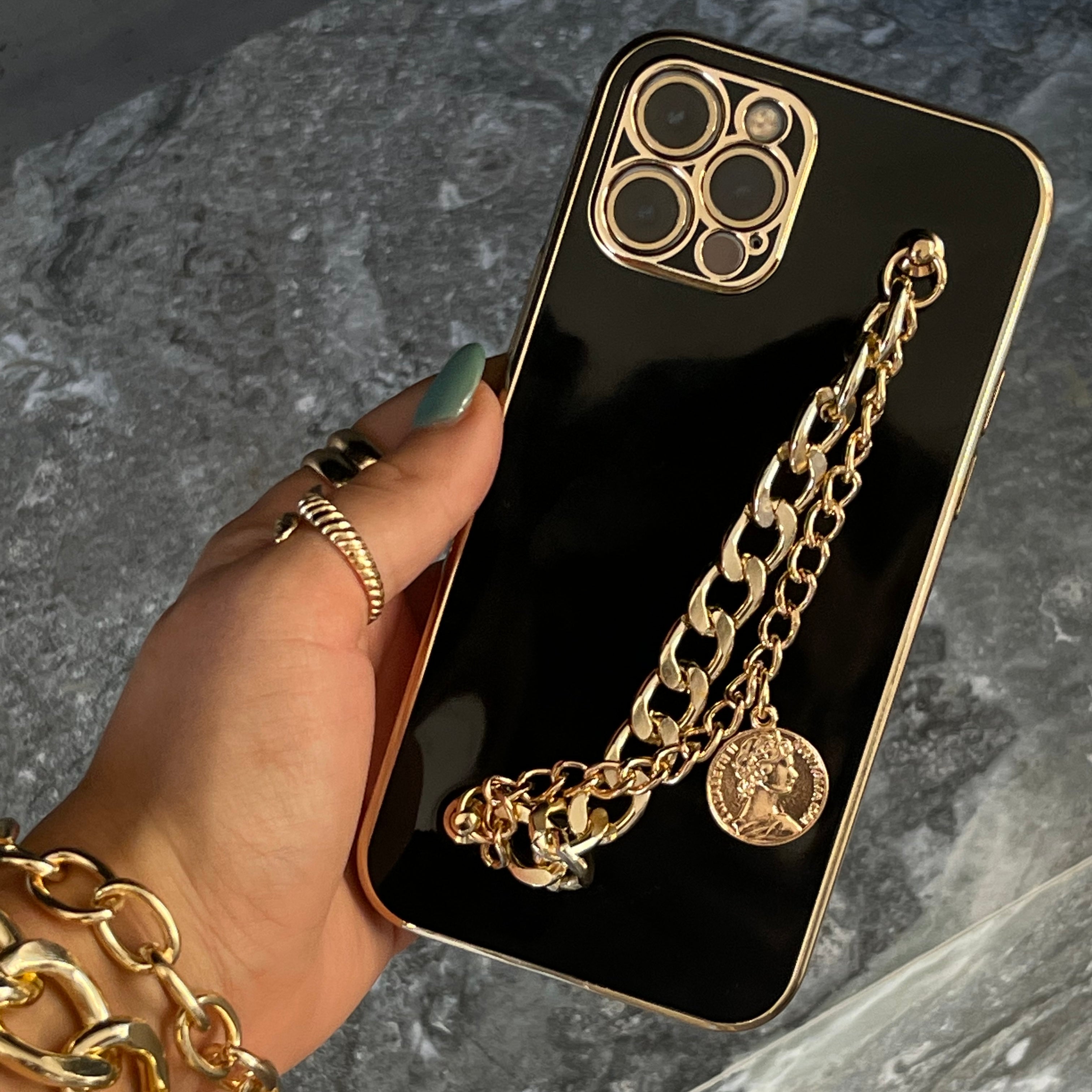Crossbody iPhone Case with Detachable Gold Chain – Keebos